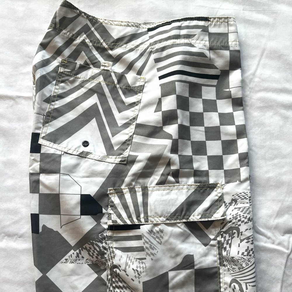 Men's Palmwave Hawaiian Board Shorts Gray and White Size 32